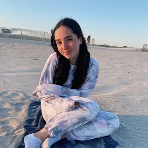 Meet your Posher, Carly